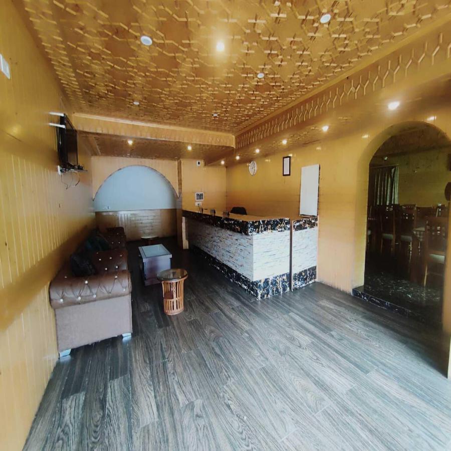 Hotel Sheen Srinagar  Ngoại thất bức ảnh