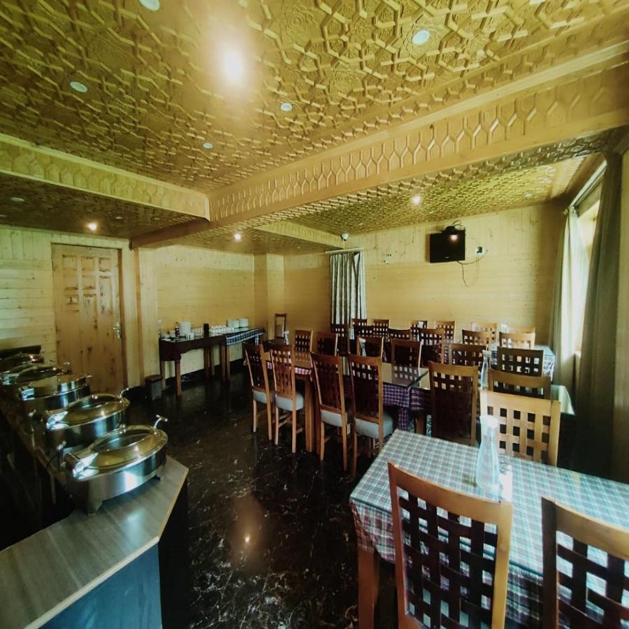 Hotel Sheen Srinagar  Ngoại thất bức ảnh